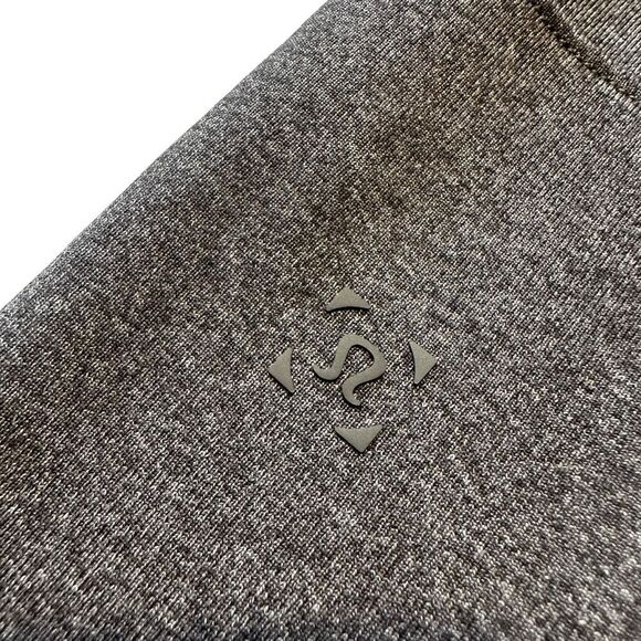 Lululemon Heathered gray Discipline straight leg stretch sweatPant 32” small - Picture 6 of 9